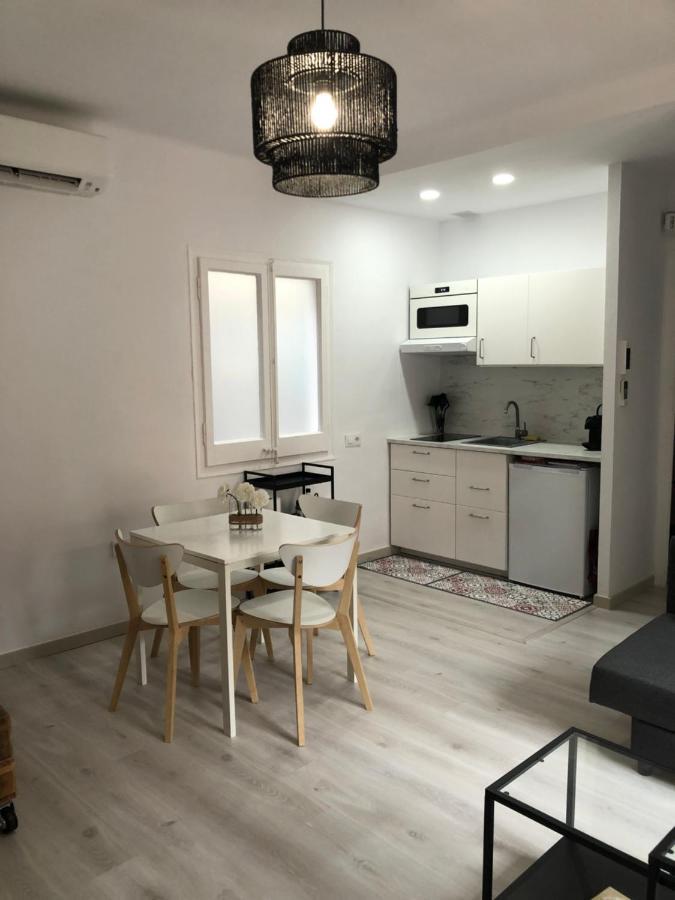 Atico Lumineux A 10 Min Du Centre Ville L'Hospitalet de Llobregat Dış mekan fotoğraf